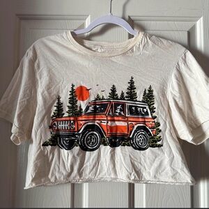 Threadless Cream Crop Tee with Orange Truck and Green Pines